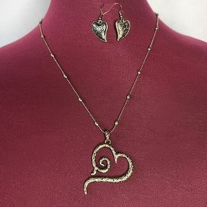 Lucky You Fashion Jewelry Necklace And Earring Set